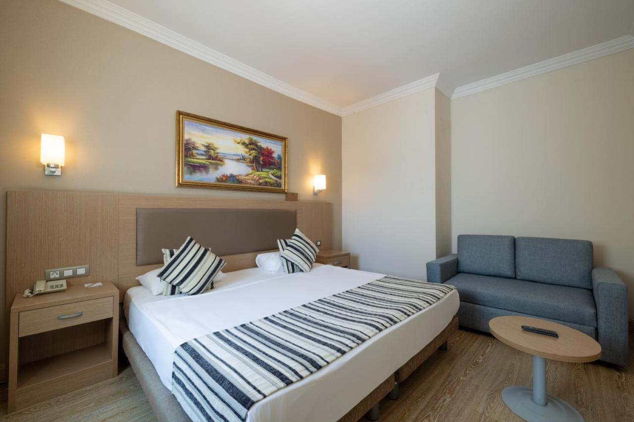 Crystal Tat Beach Golf Resort & Spa Belek Bagian luar foto