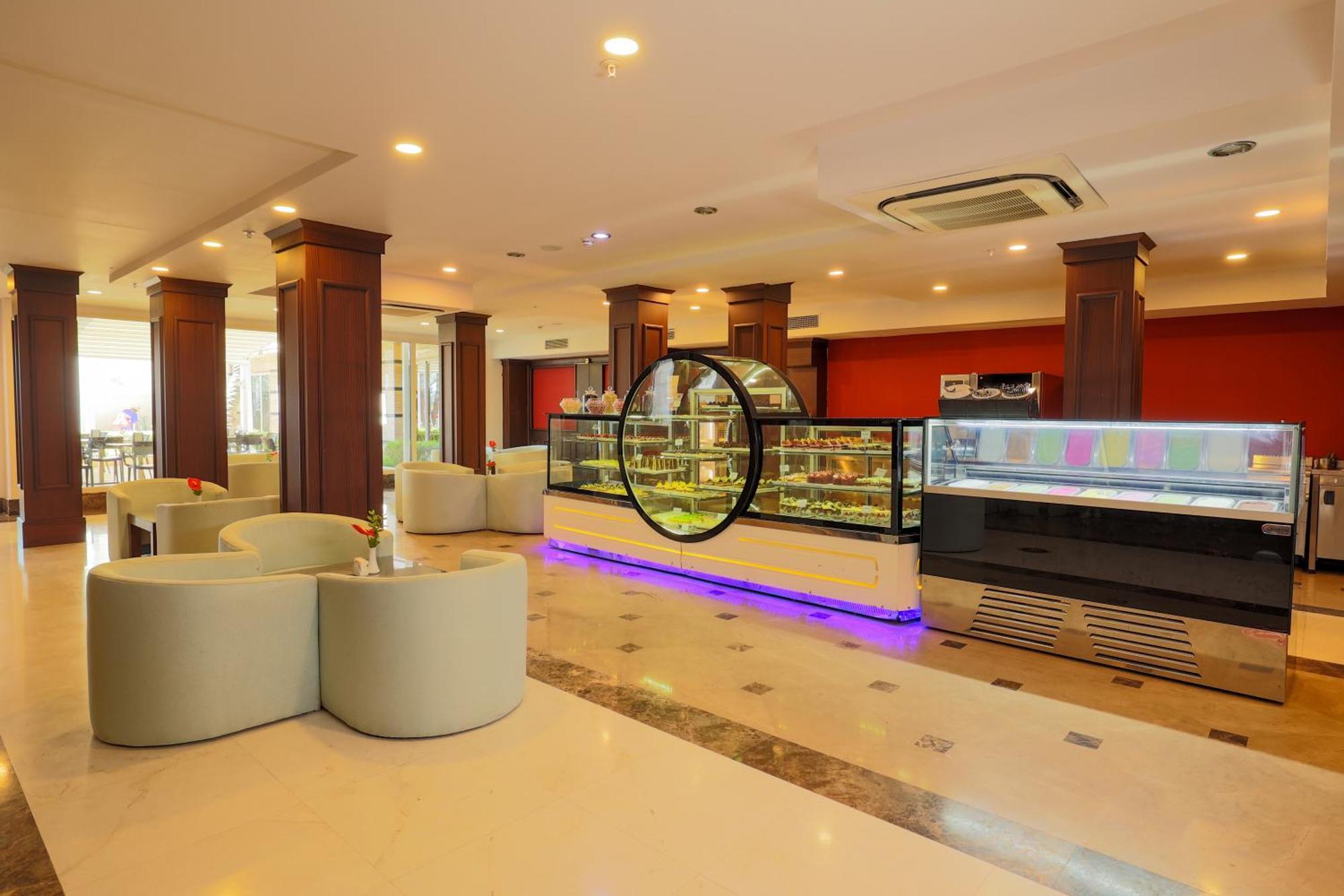 Crystal Tat Beach Golf Resort & Spa Belek Bagian luar foto