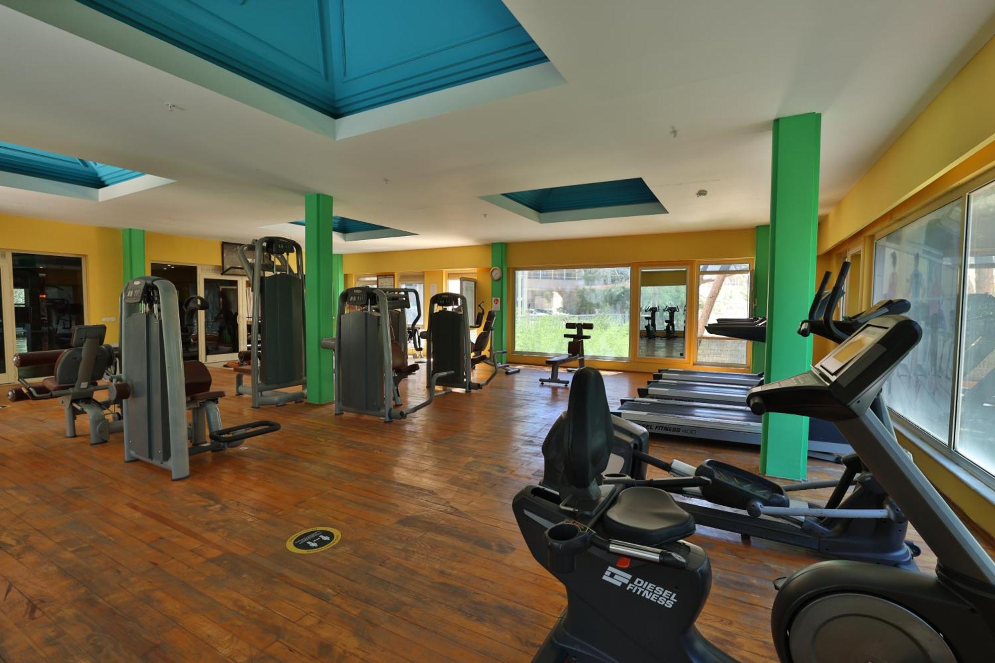 Crystal Tat Beach Golf Resort & Spa Belek Bagian luar foto
