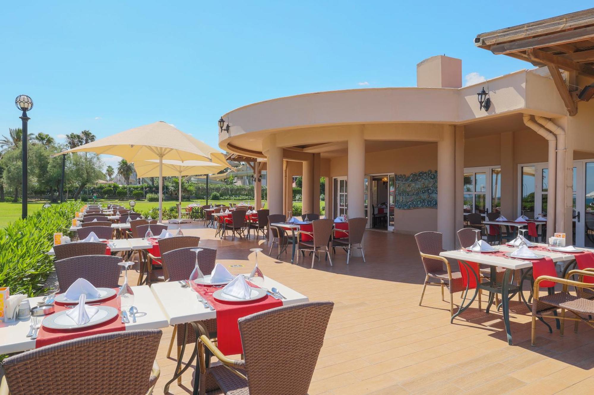 Crystal Tat Beach Golf Resort & Spa Belek Bagian luar foto