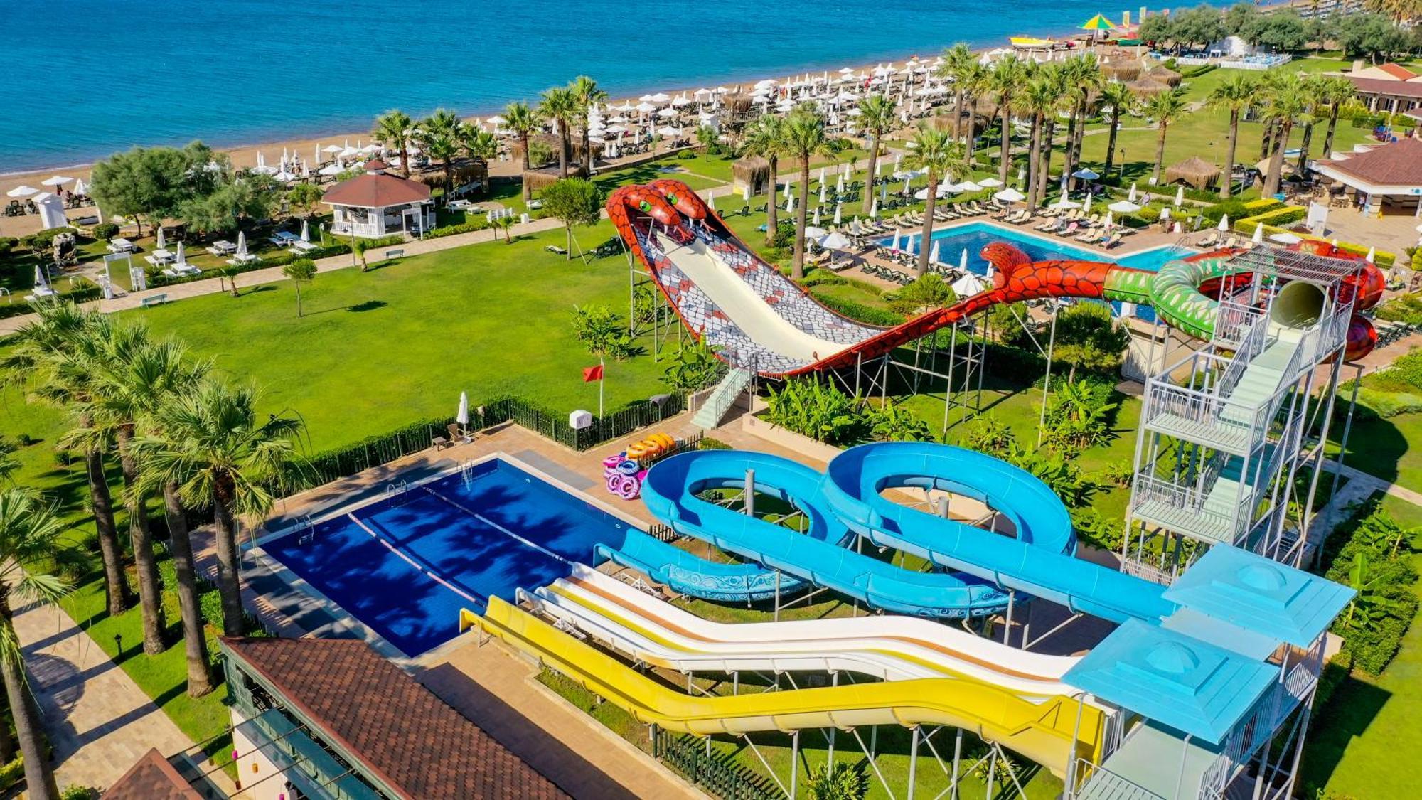 Crystal Tat Beach Golf Resort & Spa Belek Bagian luar foto